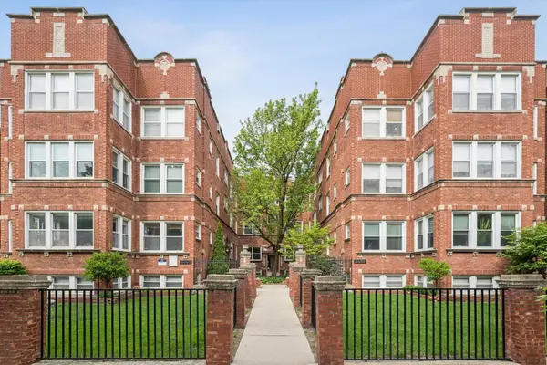 4448 N Beacon Street #3, Chicago, IL 60640