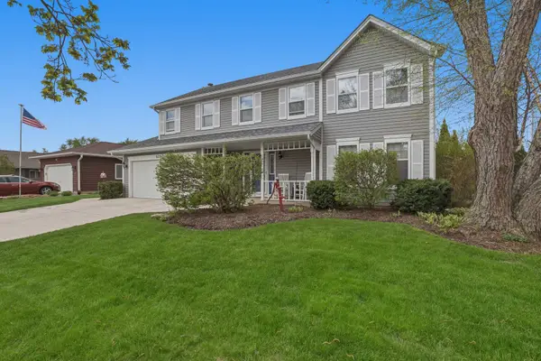 637 N Lyle Avenue, Elgin, IL 60123