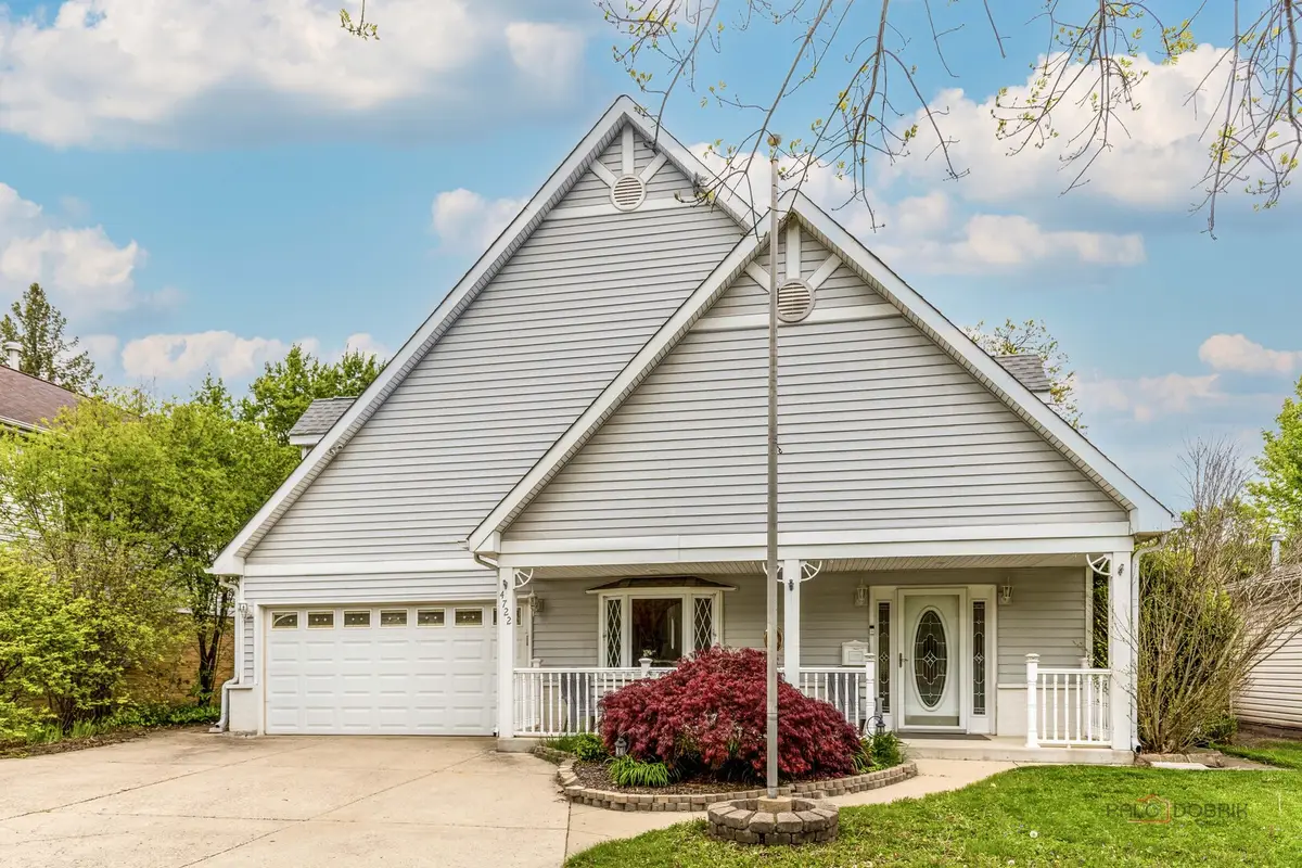 4722 Linden Avenue, Glenview, IL 60025 - #1