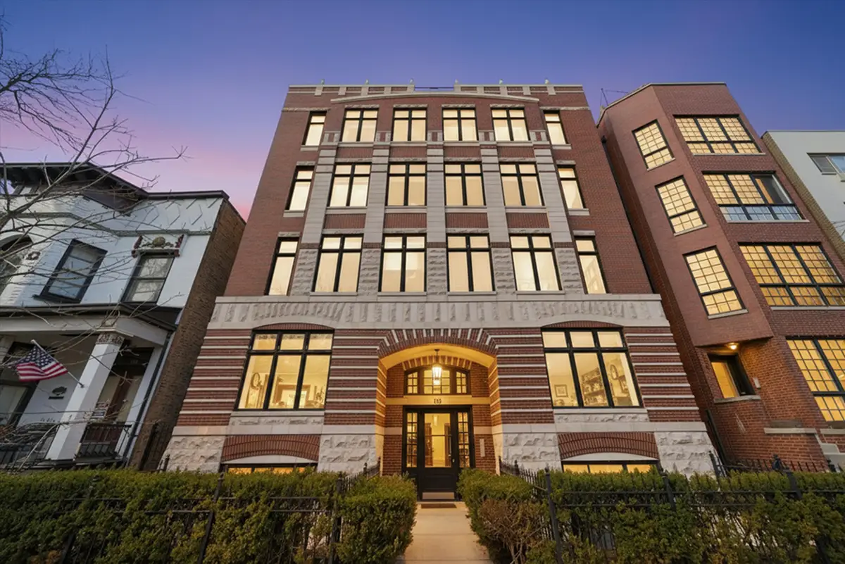 540 W Oakdale Avenue #4E, Chicago, IL 60657 - #1