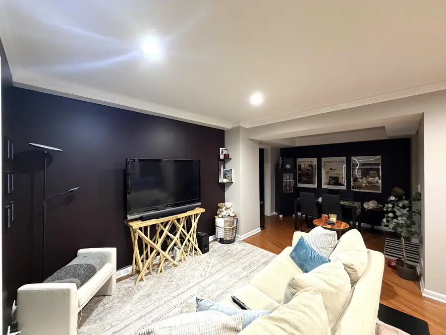 40 E Delaware Place #905, Chicago, IL 60611 - #2