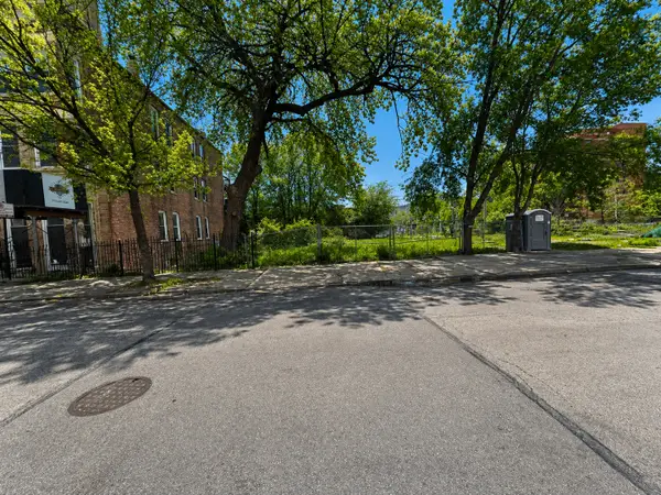 929 W Cullerton Street, Chicago, IL 60608