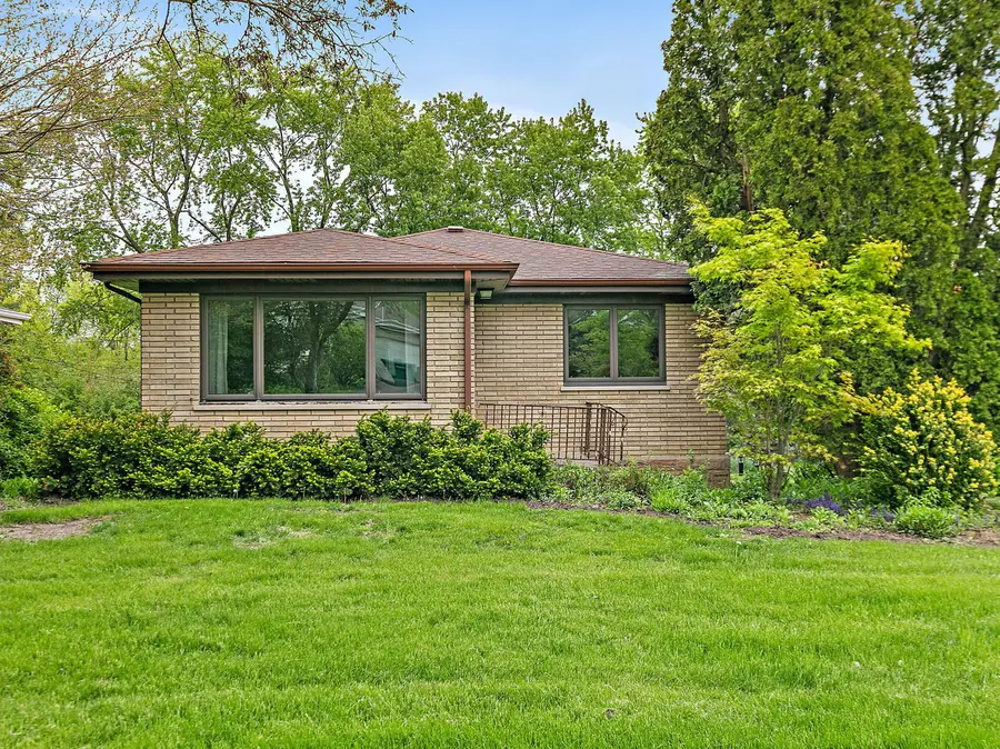 23509 N Garden Lane, Lake Zurich, IL 60047 - #2