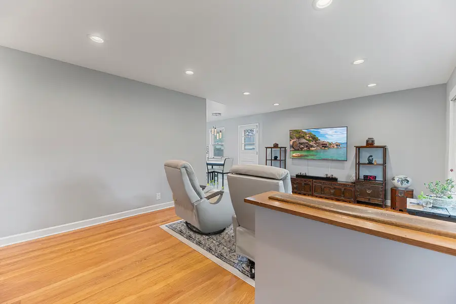2232 Covert Road, Glenview, IL 60025 - #2