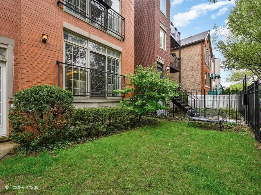 1945 W Erie Street #1W, Chicago, IL 60622 - #2