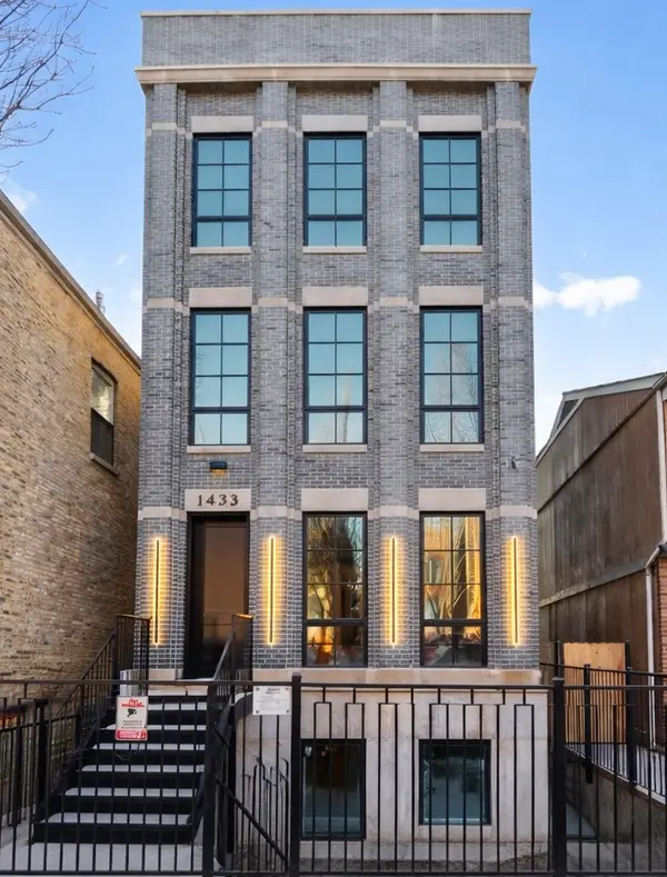 1433 W Cortez Street #3, Chicago, IL 60622