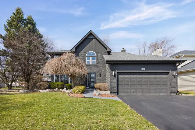 1100 Hidden Lake Drive, Buffalo Grove, IL 60089 - #1