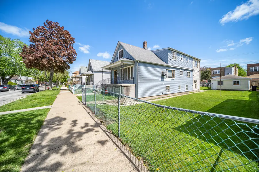 10441 S Avenue H Avenue, Chicago, IL 60617 - #2