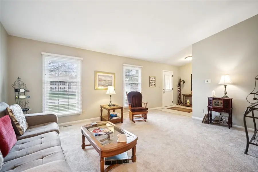 51 Chelsea Lane, Cary, IL 60013 - #3
