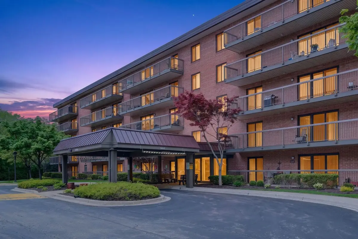 6443 Clarendon Hills Road #305A, Willowbrook, IL 60527 - #1