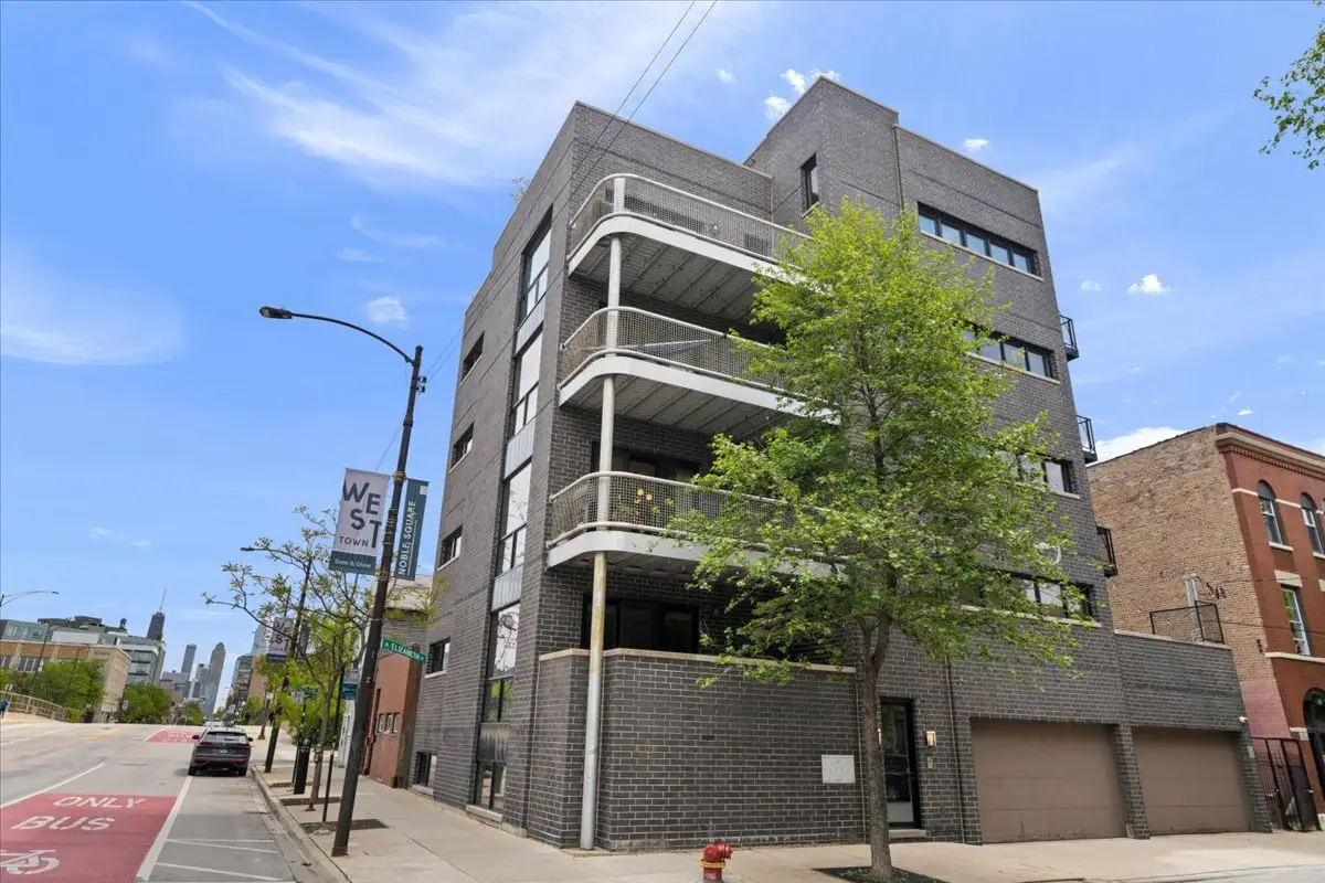 757 N Elizabeth Street #2, Chicago, IL 60642 - #1