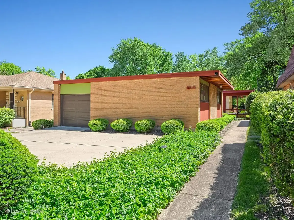 24 E Harding Avenue, La Grange Park, IL 60526 - #1
