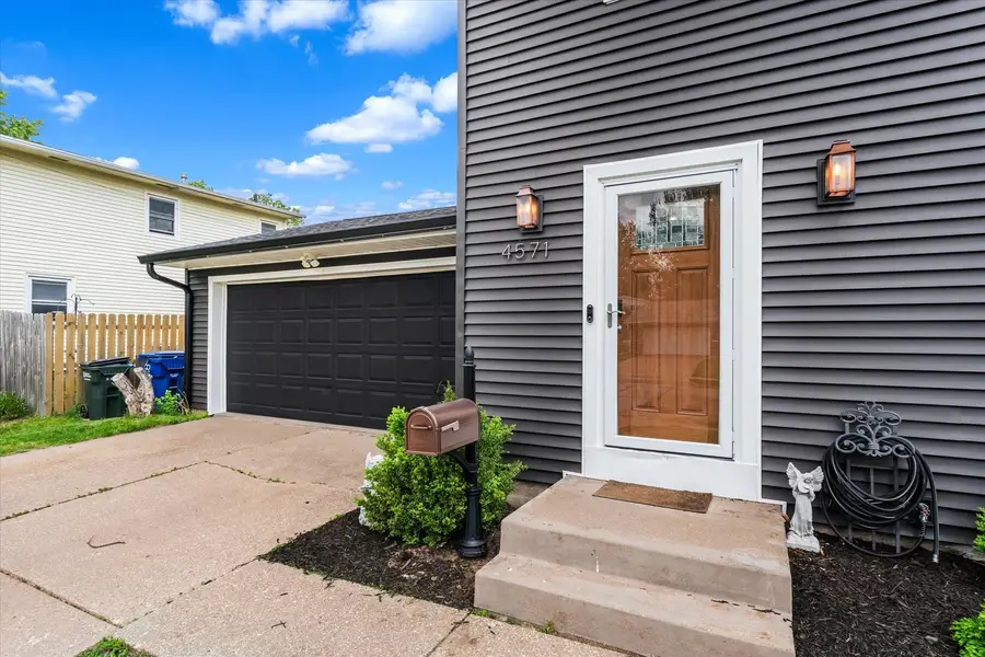 4571 Sheridan Street, Davenport, IA 52806 - #2