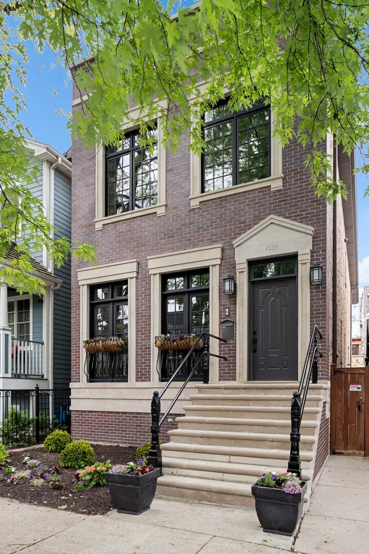 4336 N Claremont Avenue, Chicago, IL 60618 - #1