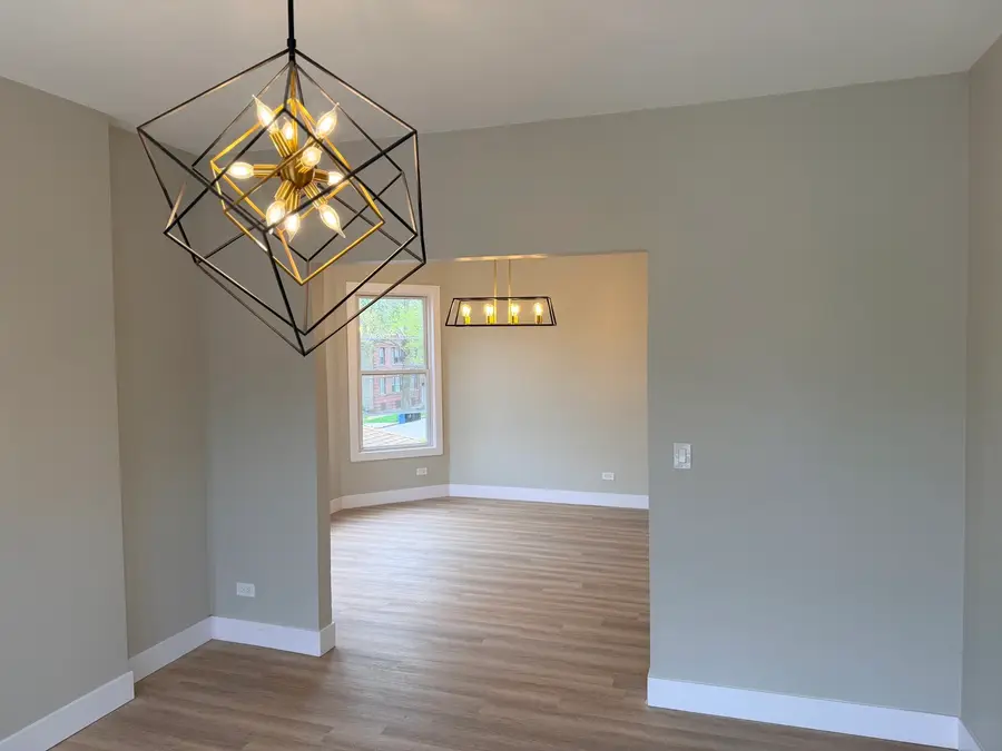 7754 S Burnham Avenue, Chicago, IL 60649 - #3