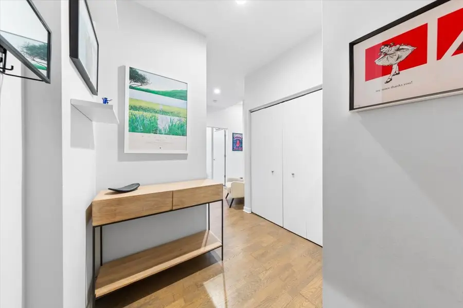 4420 N Clark Street #401, Chicago, IL 60640 - #2