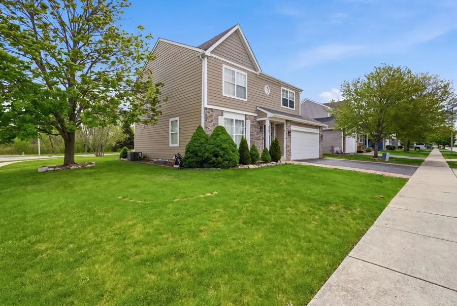 1745 N Frolic Avenue, Waukegan, IL 60085 - #3