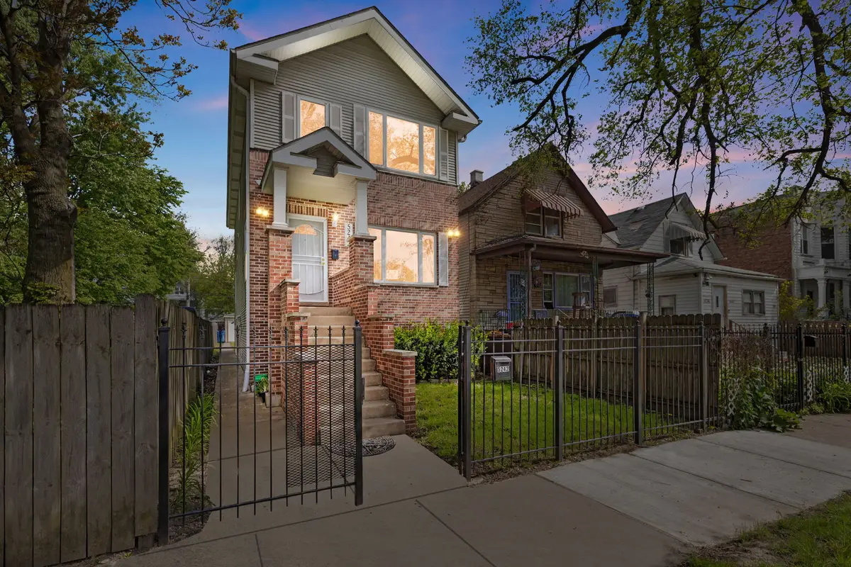 5242 W Ferdinand Street, Chicago, IL 60644 - #1