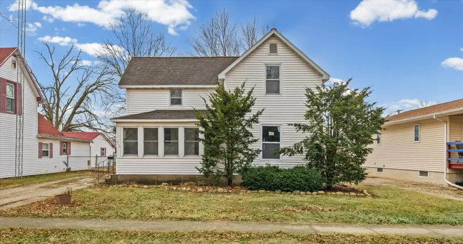 242 E Pine Street, Paxton, IL 60957 - #2