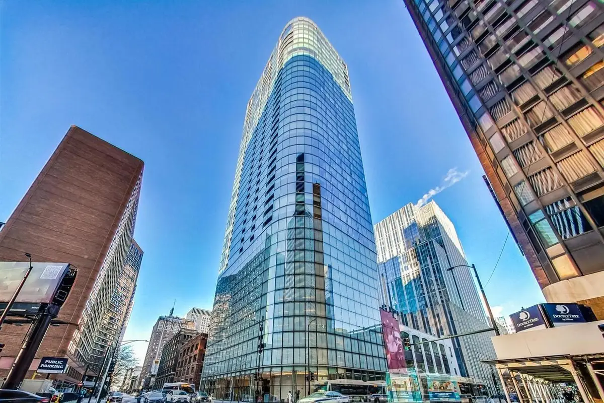 600 N Fairbanks Court #3307, Chicago, IL 60611 - #1