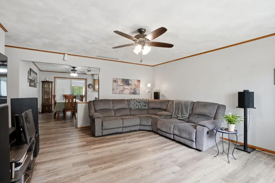 315 Peach Street, Chebanse, IL 60922 - #3