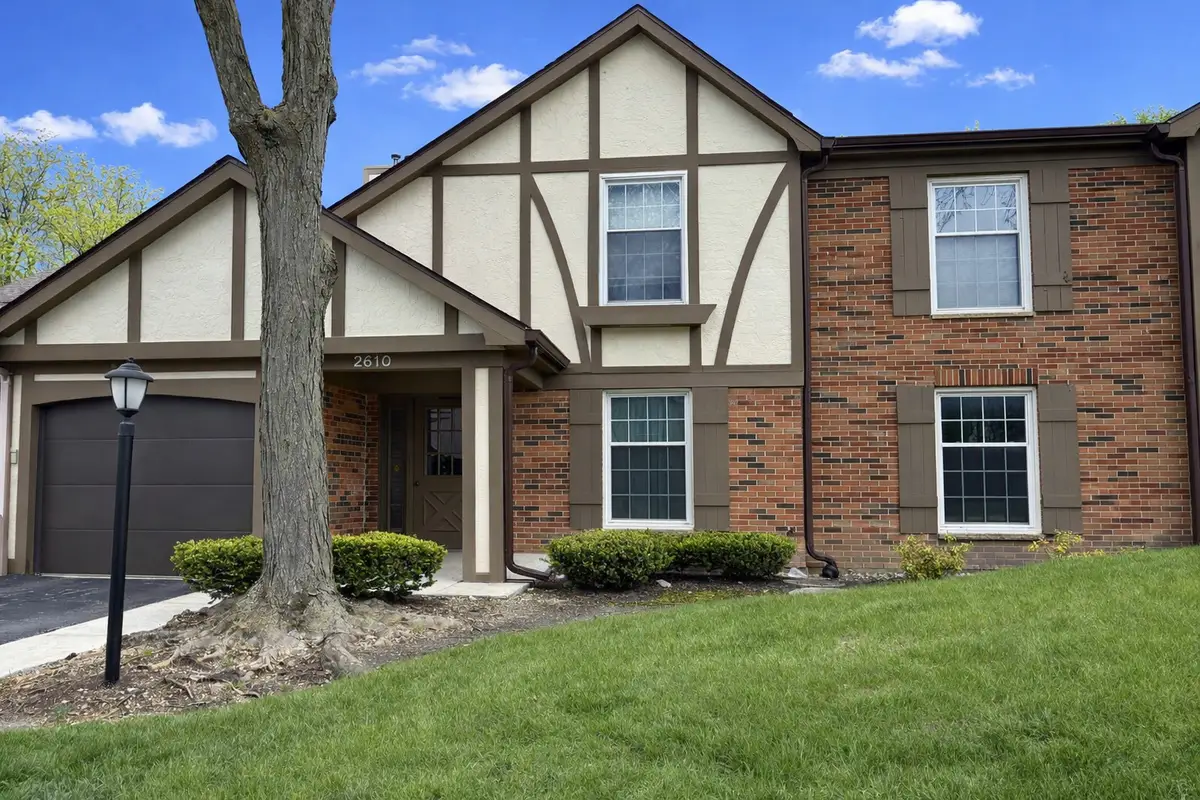 2610 Northampton Drive #B1, Rolling Meadows, IL 60008 - #1