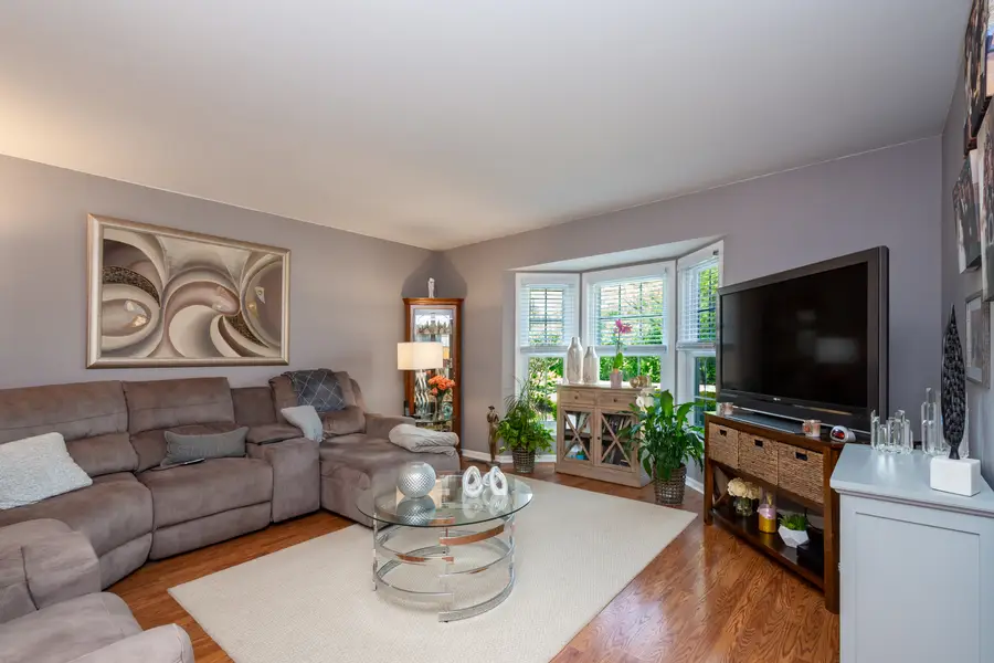 541 N 4th Avenue, Addison, IL 60101 - #3