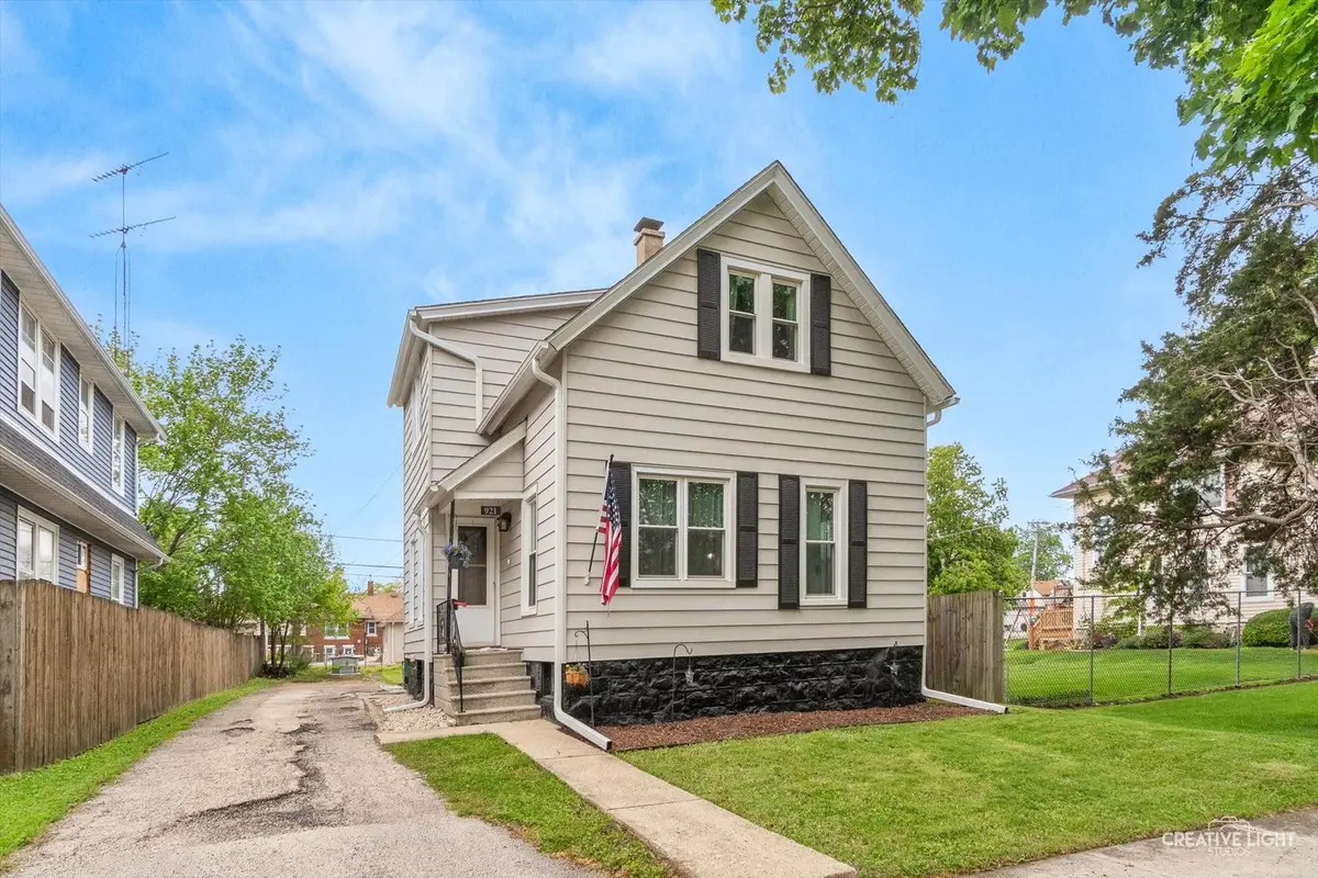 921 Clement Street, Joliet, IL 60435 - #1