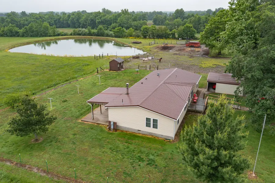 1692 County Road 315 E, Johnsonville, IL 62850 - #2