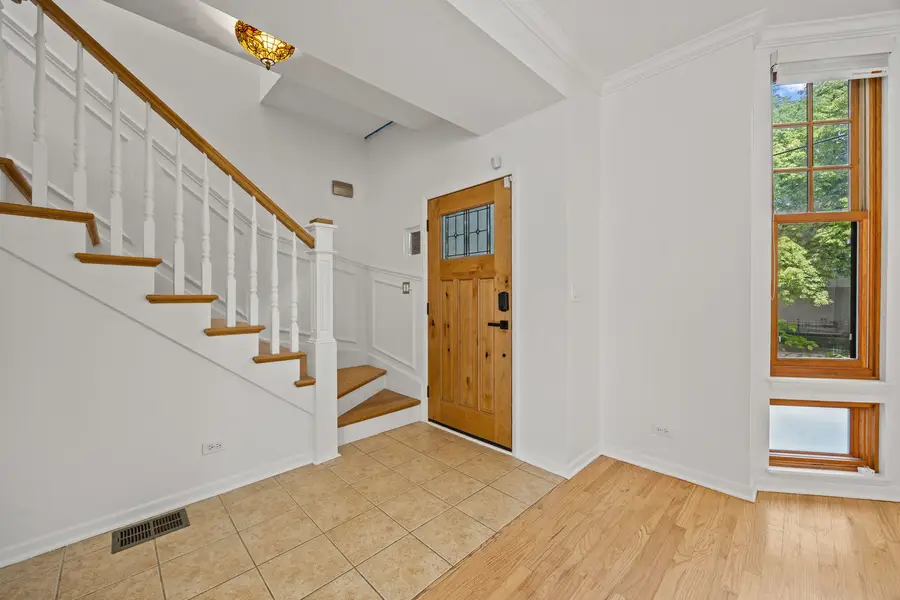 1323 E 61st Street, Chicago, IL 60637 - #2