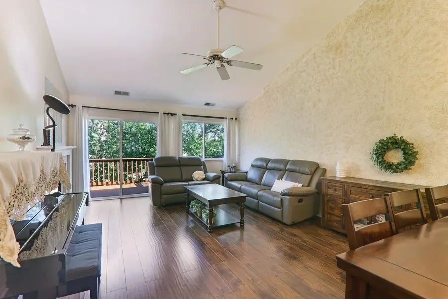 1064 Ripple Ridge, Darien, IL 60561 - #3