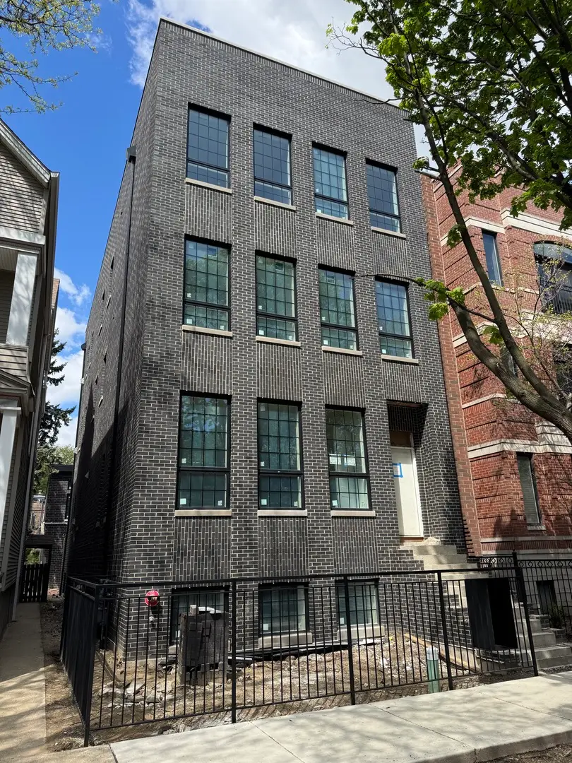 3820 N Damen Avenue #2, Chicago, IL 60618 - #1