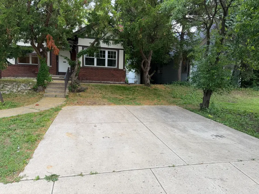 618 N 1st Avenue N, Maywood, IL 60153 - #2