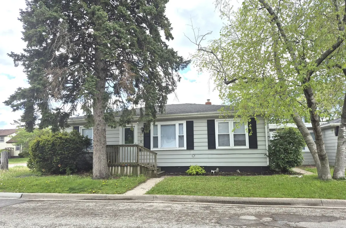 910 Cleary Avenue, Joliet, IL 60435 - #1