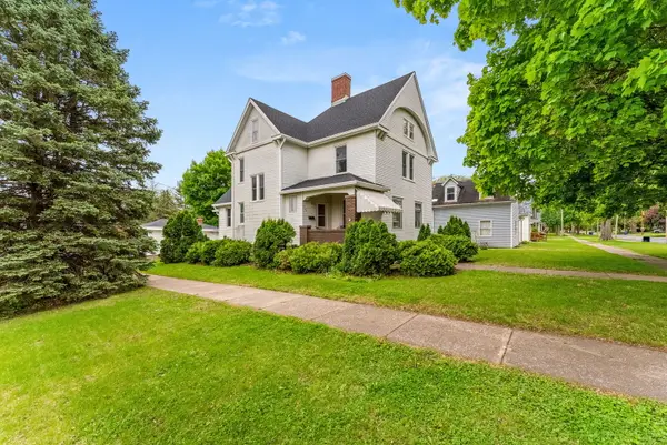 402 SE 2nd Avenue, Aledo, IL 61231