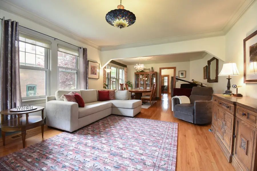 234 Southcote Road, Riverside, IL 60546 - #3