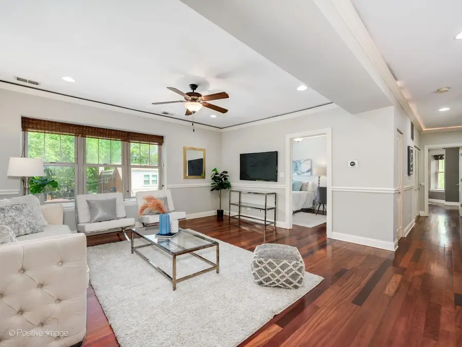 4650 N Karlov Avenue #2, Chicago, IL 60630 - #3