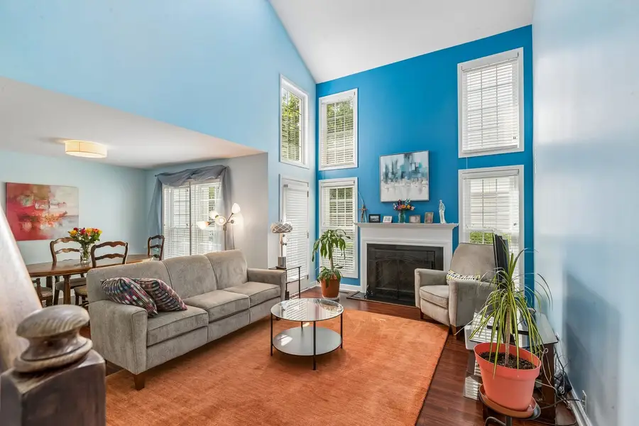 9038 Delphia Avenue, Des Plaines, IL 60016 - #3
