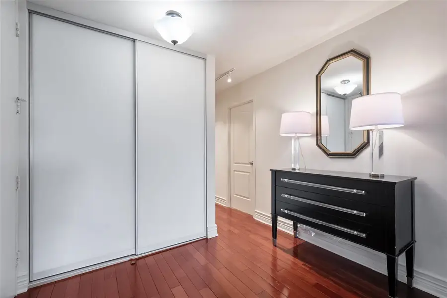 6833 N Kedzie Avenue #701, Chicago, IL 60645 - #3