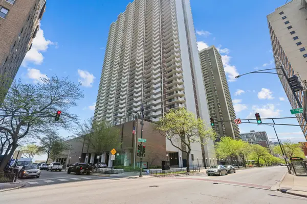 6033 N Sheridan Road #24B, Chicago, IL 60660