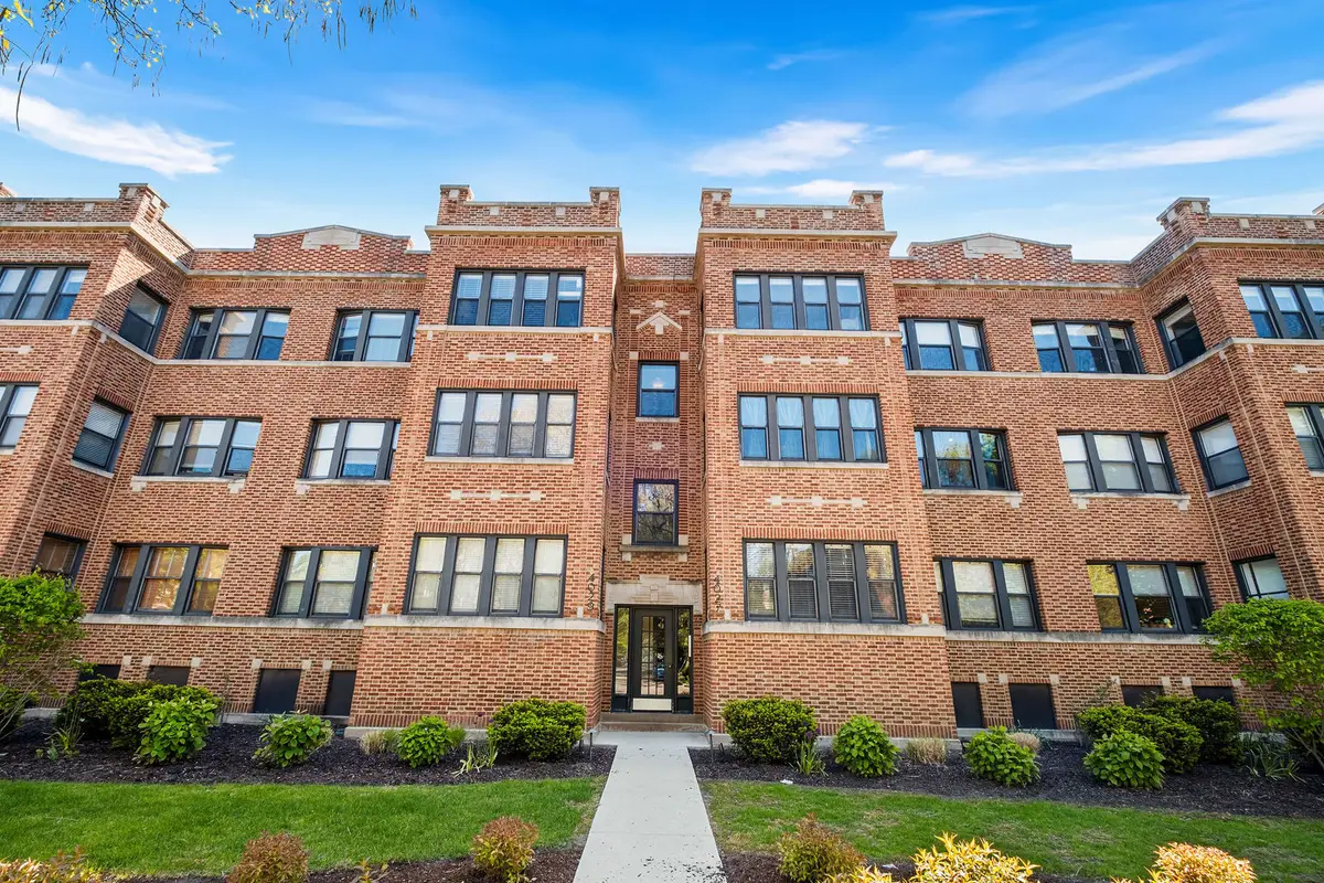 4027 N Southport Avenue #2, Chicago, IL 60613 - #1