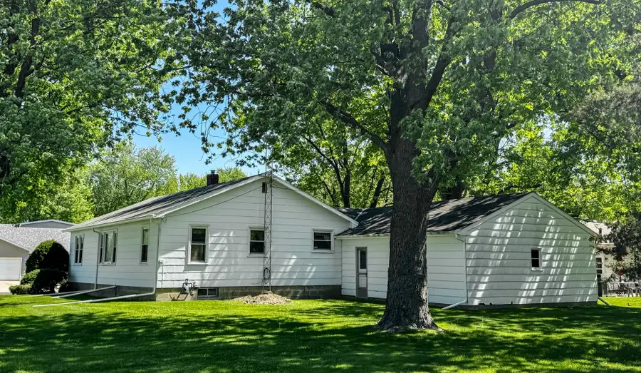 200 E George Street, Odell, IL 60460 - #2