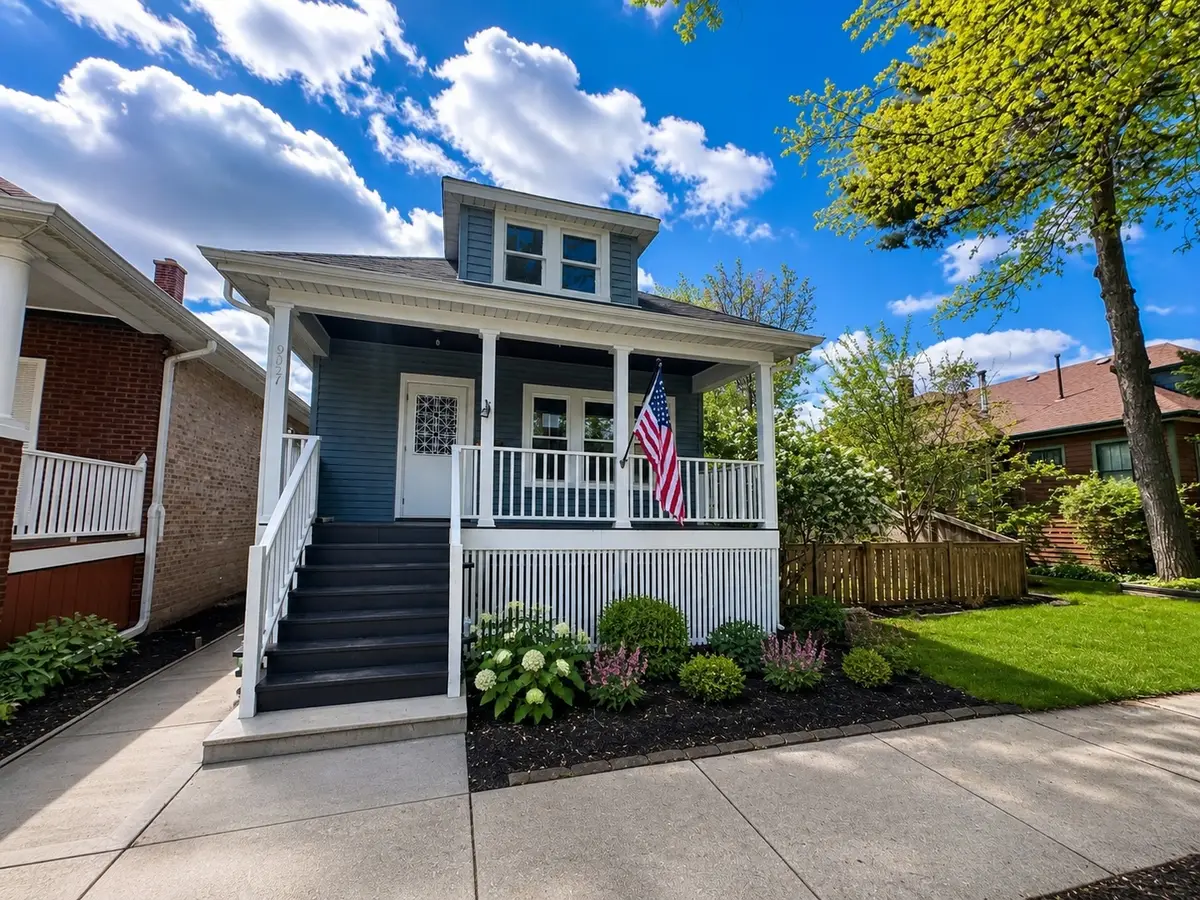9021 Grant Avenue, Brookfield, IL 60513 - #1