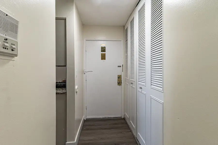 1475 Rebecca Drive #422, Hoffman Estates, IL 60194 - #2
