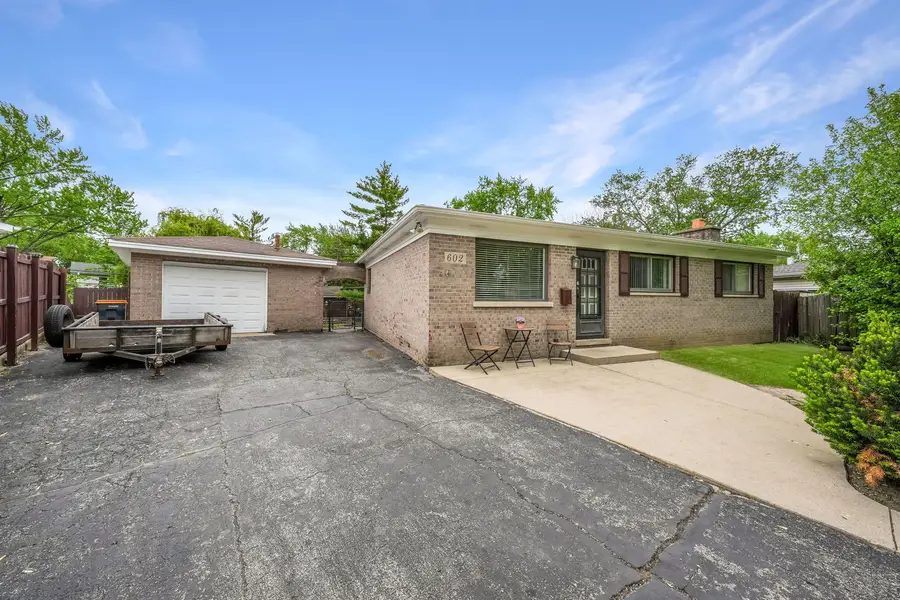 602 Bluff Court, Streamwood, IL 60107 - #2