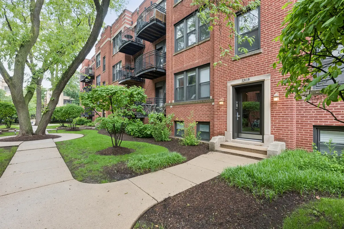5919 N Paulina Street #2W, Chicago, IL 60660 - #1