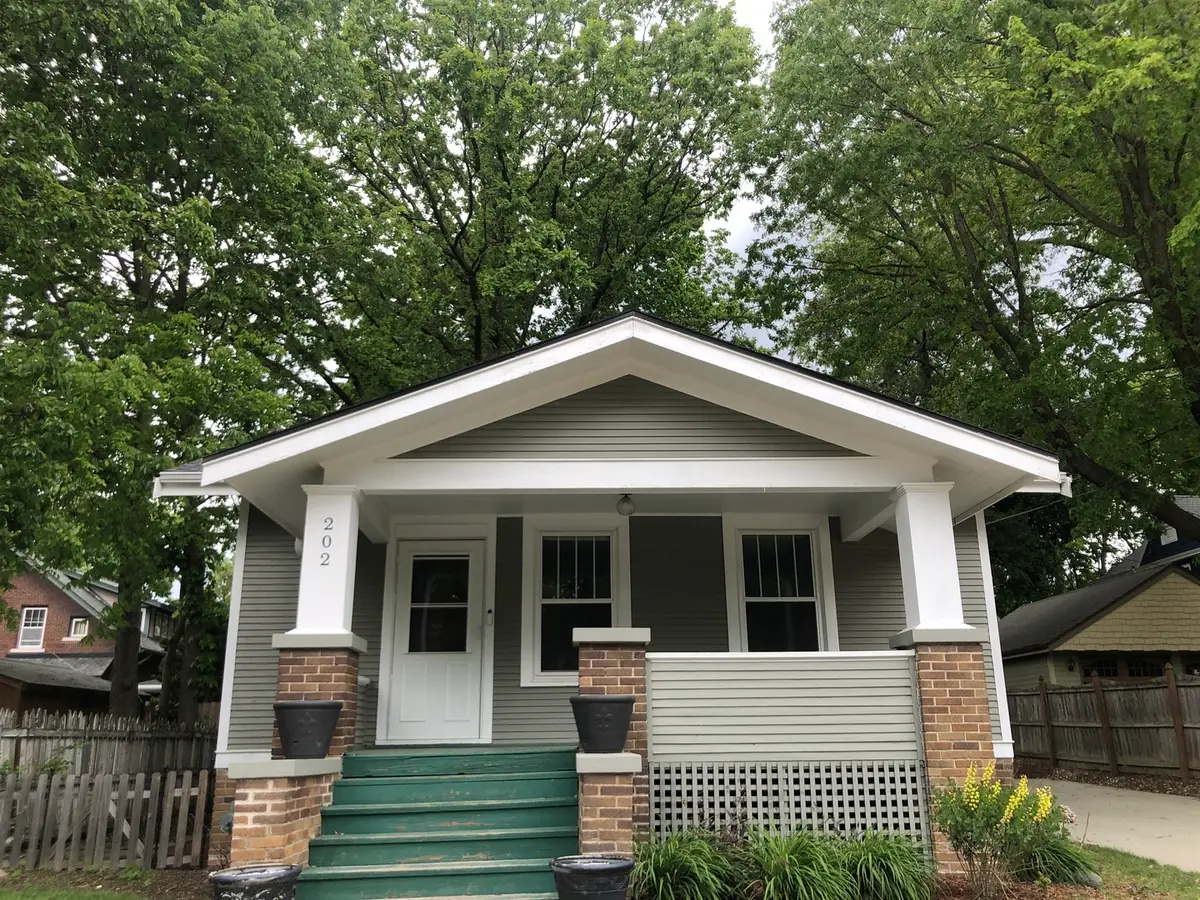 202 Florence Avenue, Normal, IL 61761 - #1