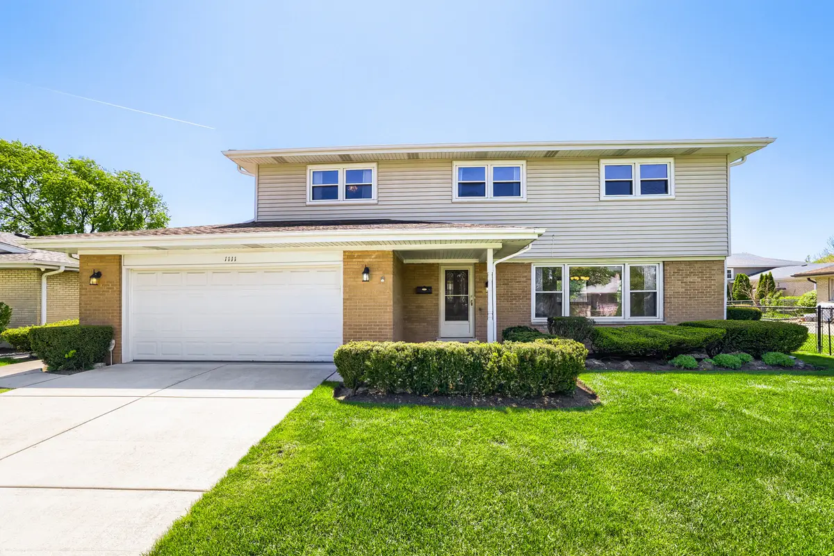 1111 W Ash Drive, Mount Prospect, IL 60056 - #1