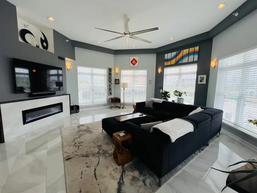 40 E Northwest Highway #314, Mount Prospect, IL 60056 - #2