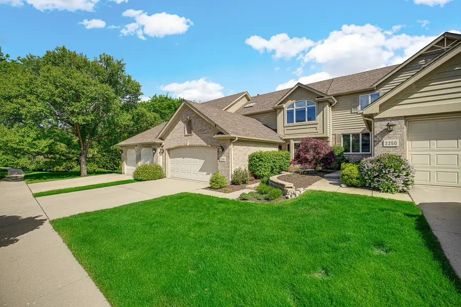 2254 Tamarack Drive, Downers Grove, IL 60515 - #2